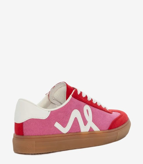 Sneaker