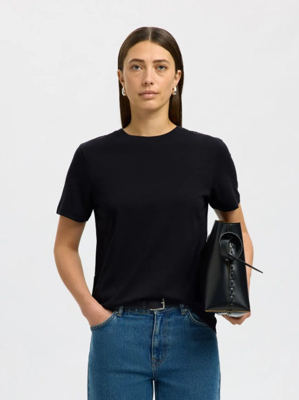 SLFMYESSENTIAL SS O-NECK TEE NOOS