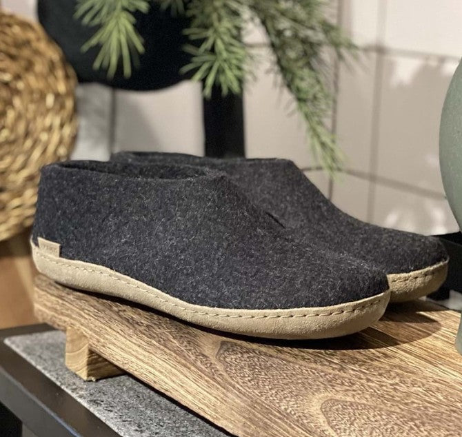 Shoe With Leather Sole
