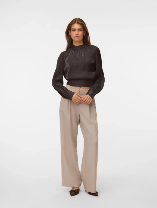 VMPolly LS High Neck Top WVN