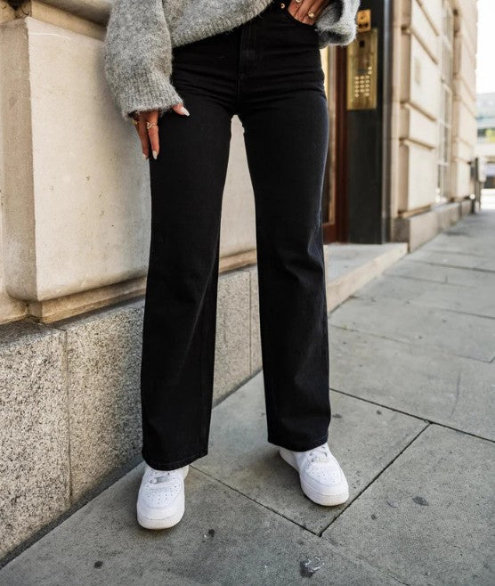 VMTESSA HR WIDE STR JEANS RA118 GA NOOS