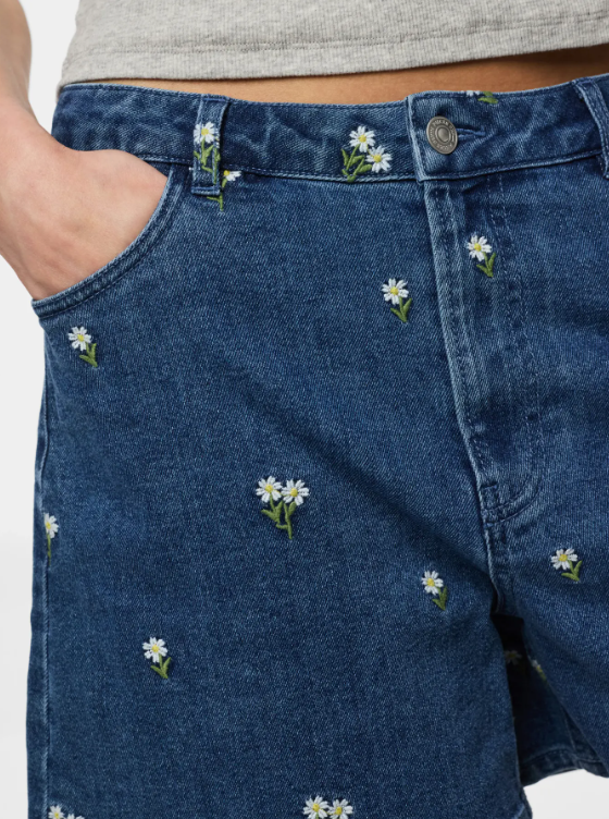 PCFlora HW Denim Emb Shorts