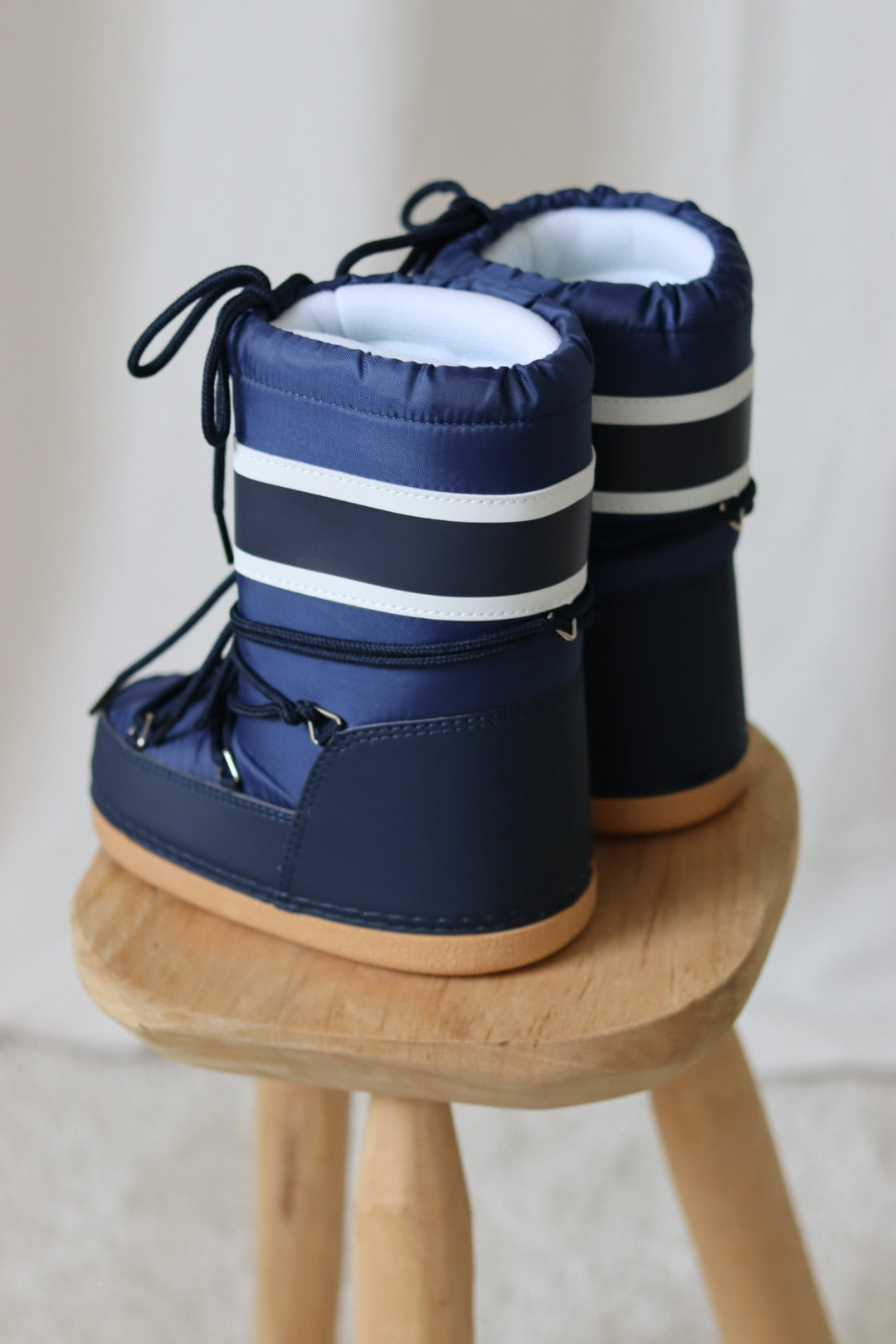 MOONBOOTS HIGH