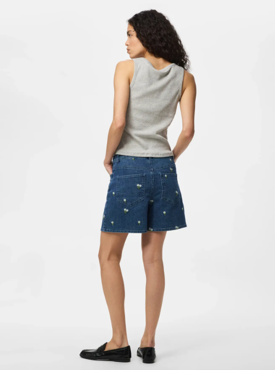PCFlora HW Denim Emb Shorts
