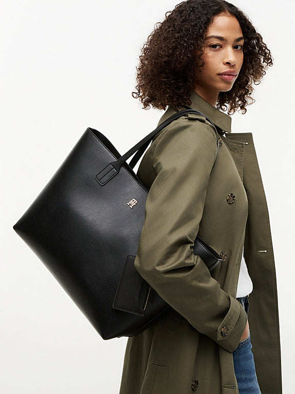 TH Icon Satchel